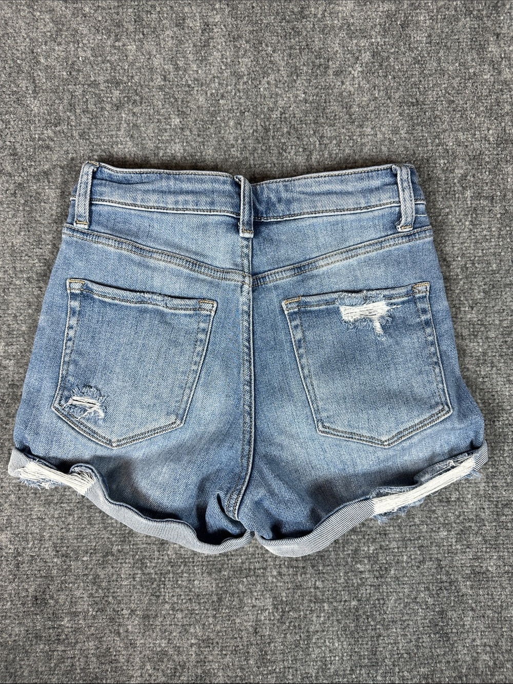 Vervet Softly High Rise Distressed Denim Shorts Size Small - Picture 5 of 8